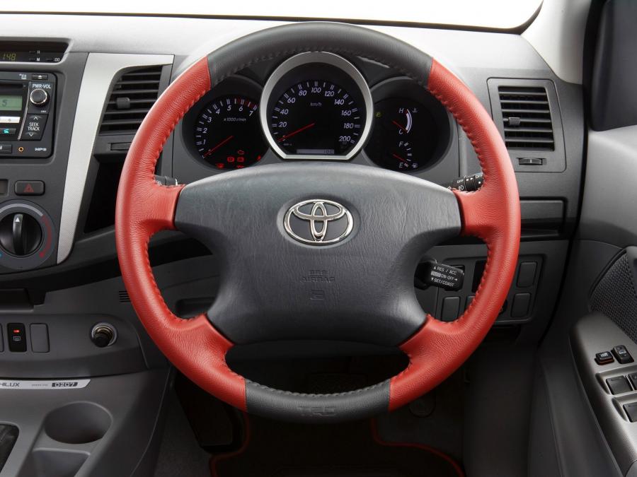  Toyota Hilux by TRD 2008 года  (фото 6 из 17)